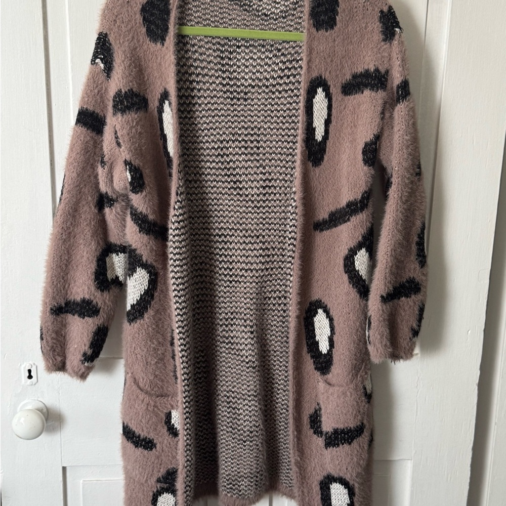 Cozy Patterned Open-Front Sweater - Brown and Black
